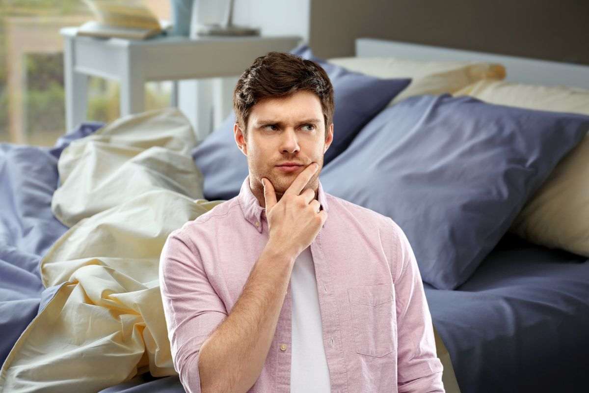 Letto disordinato alla rinfusa