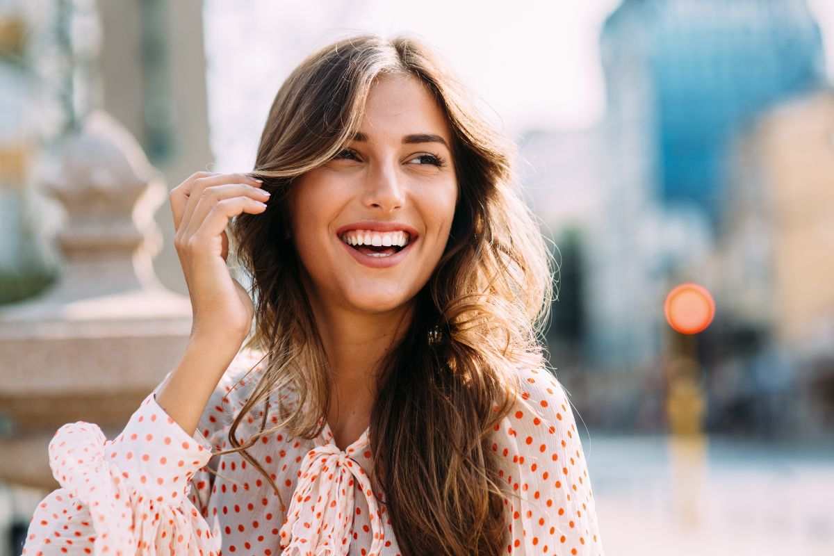 Ragazza sorridente