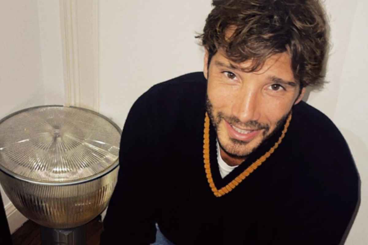 Stefano De Martino attacco