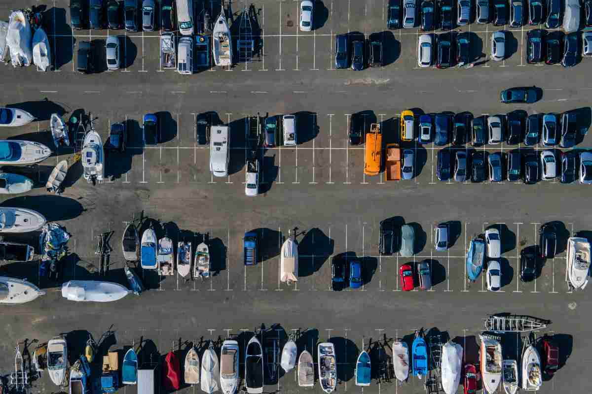 Auto multa finestrino
