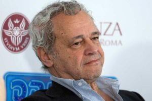 enrico mentana serio