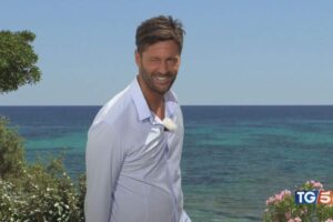 filippo bisciglia fa l'occhietto