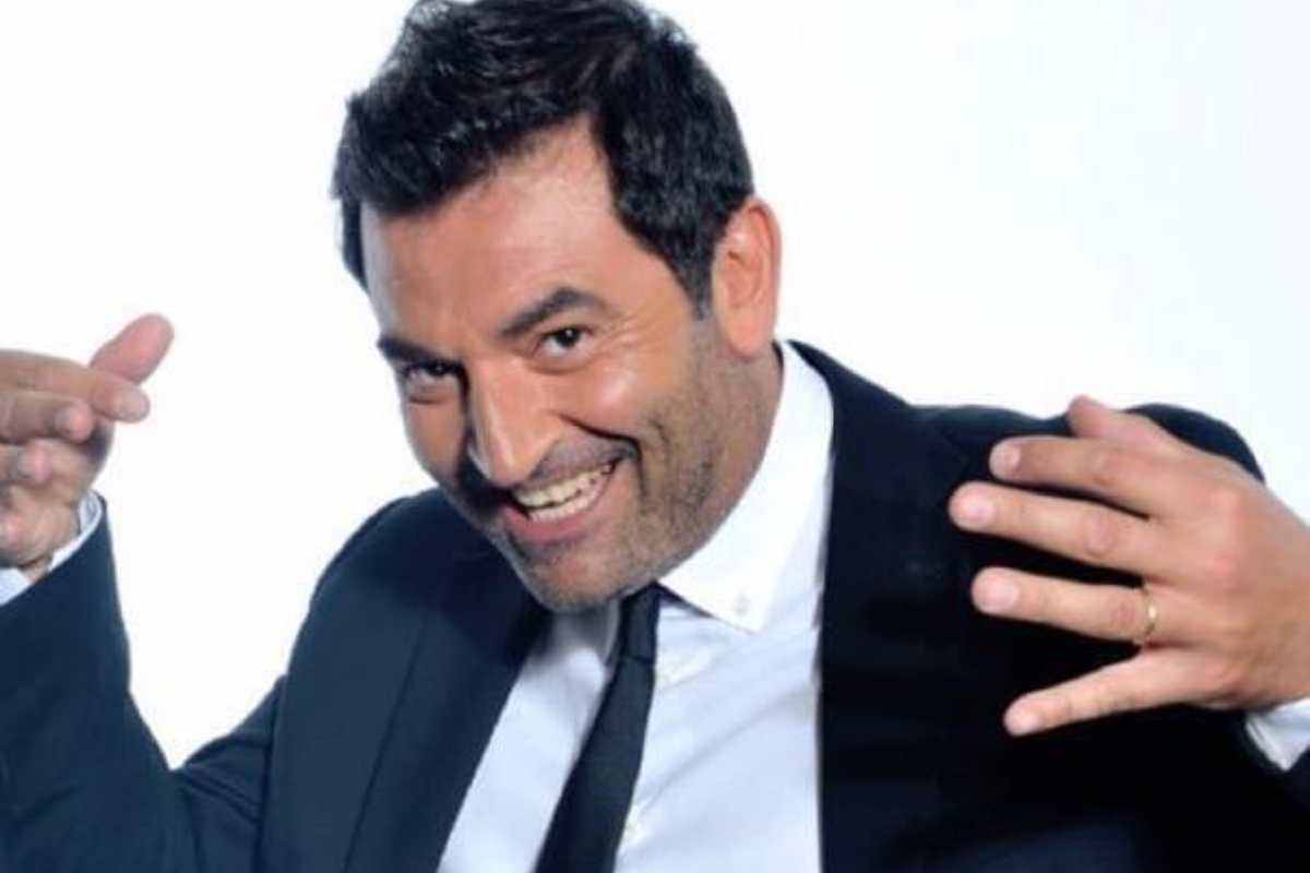 Max Giusti 