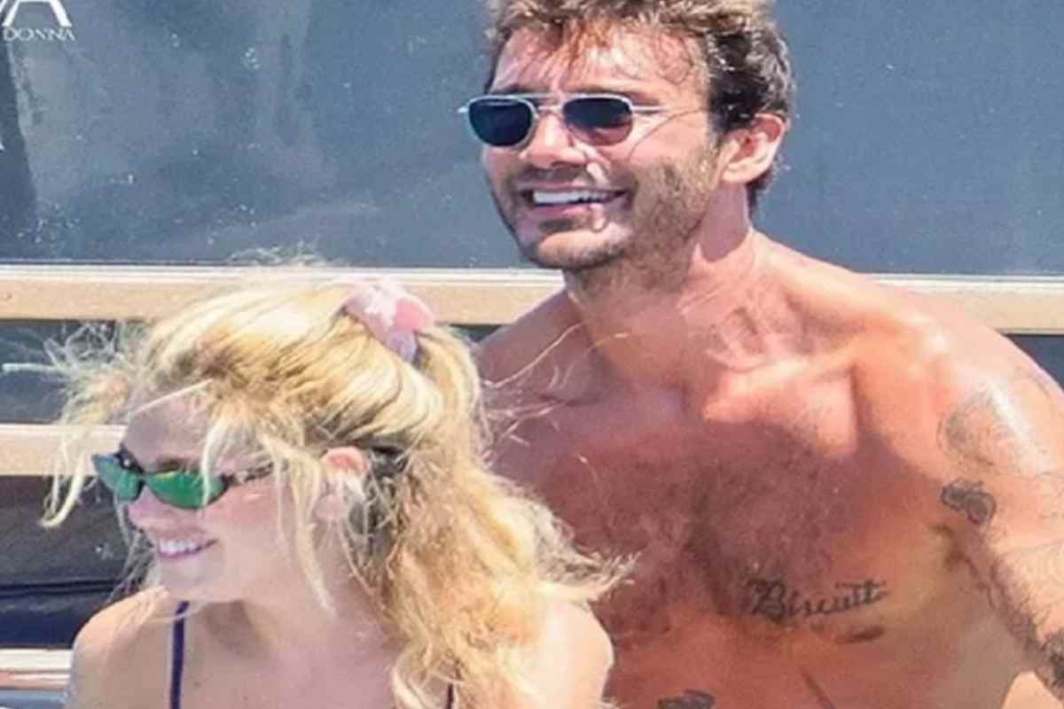 Stefano con la nuova fiamma