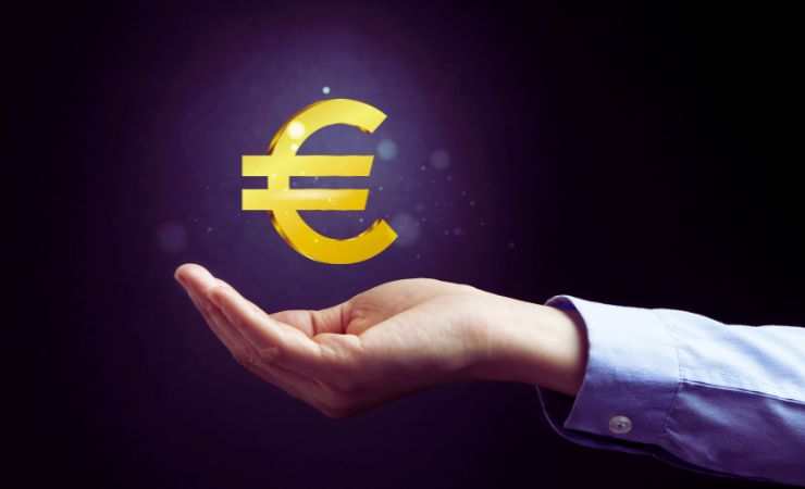 mano e simbolo euro